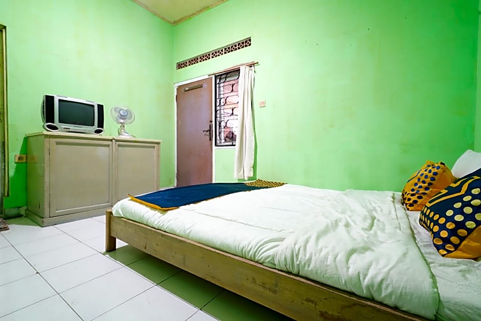 SPOT ON 91543 Pondok Denki 11