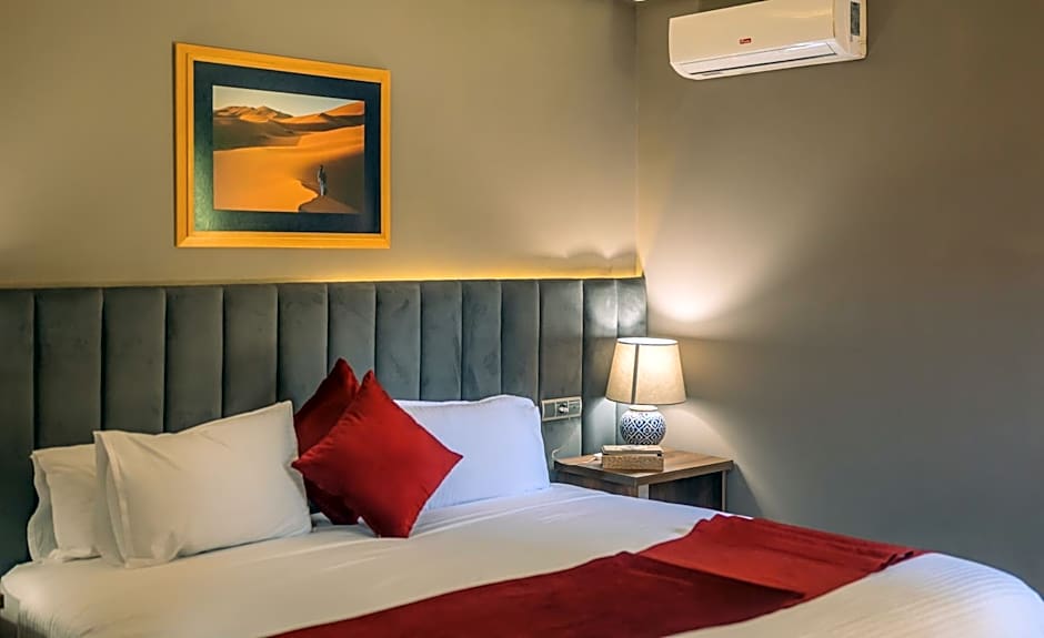 RS Hotel Karam Palace