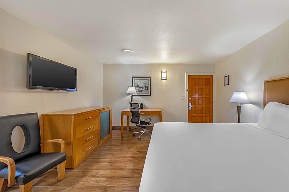 Best Western Pine Tree Motel
