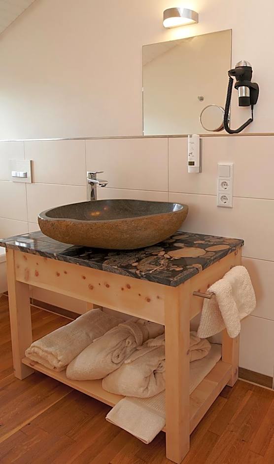 LindenGut Bio Hotel & Bio Herberge