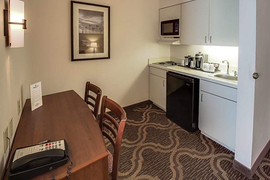 Ashmore Inn And Suites Lubbock