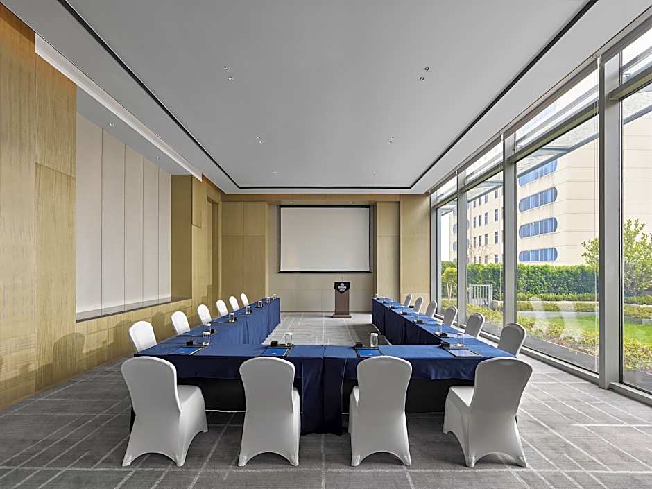 Hilton Zhuji