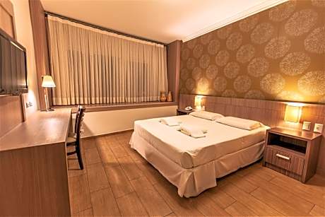 Double Room with 1 Double Bed