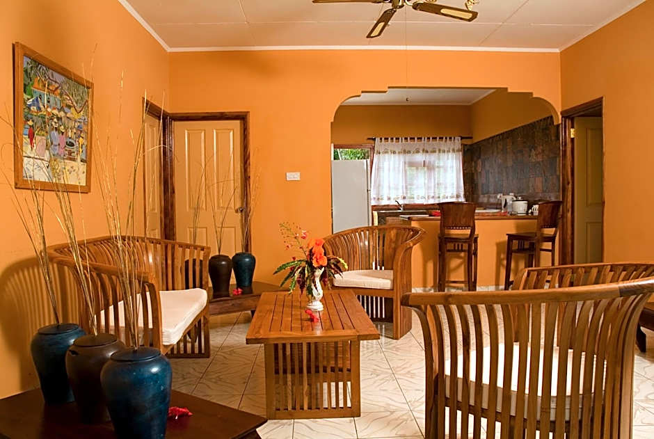 Villas des Alizes beachfront suites and garden villas