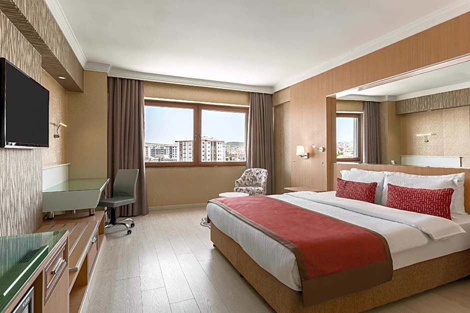 Ramada Usak