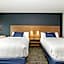 Holiday Inn Express Kansas City North Parkville By IHG