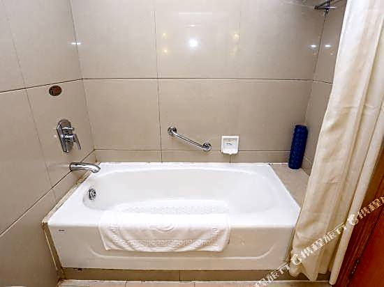 Zhujiang Hotel