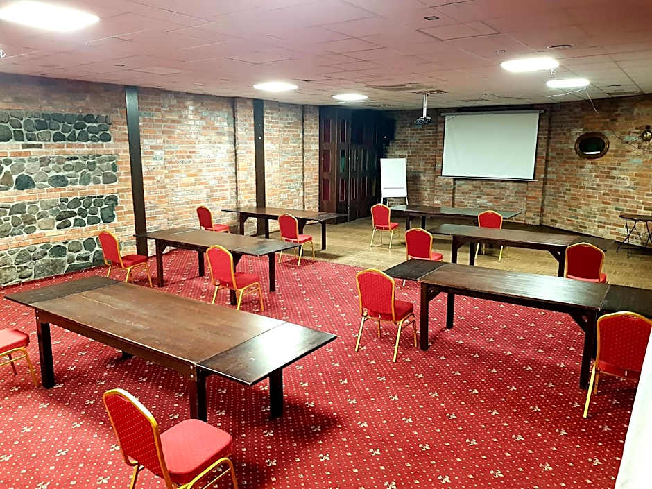 Amadeus Hotel Zielona Góra