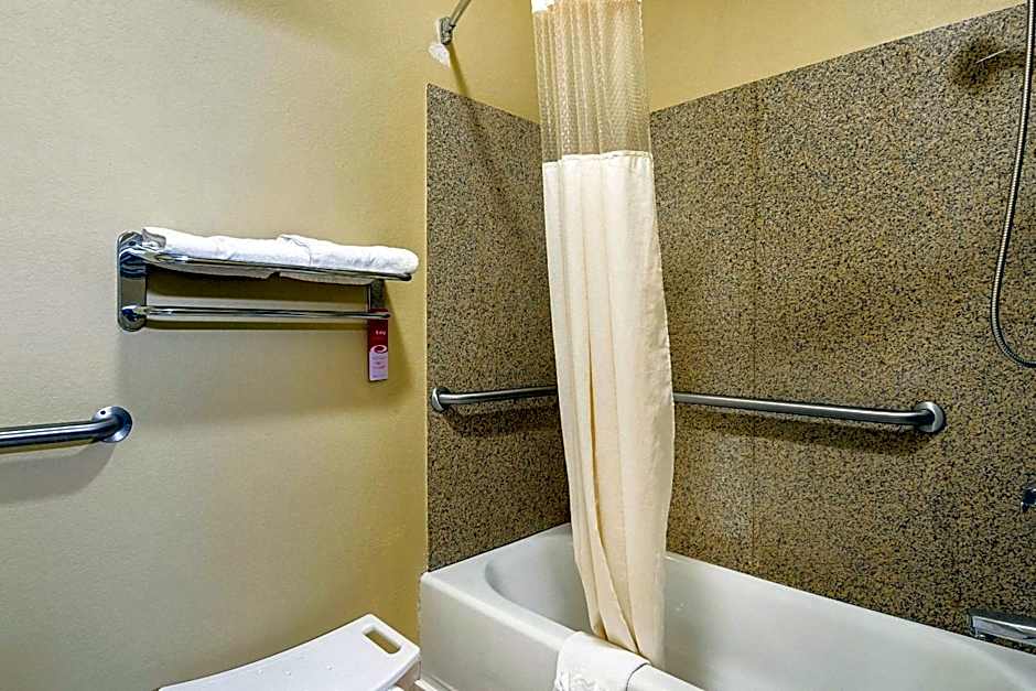 Econo Lodge Inn & Suites Bryant