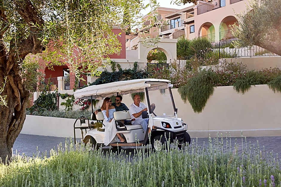 Nido, Mar-Bella Collection an SLH hotel