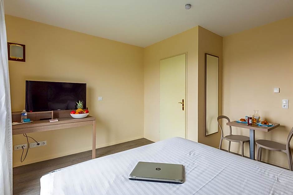 Zenitude Hôtel-Résidences Magny-les-Hameaux