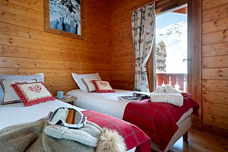 Two-Bedroom Apartment with Mezzanine and Sleeping Alcove (8 People)