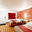 Travelodge by Wyndham Essington / Philadelphia Airport