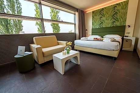 Junior King Suite