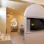 Presidential Studio with Gated Parking at Casas Sanblu