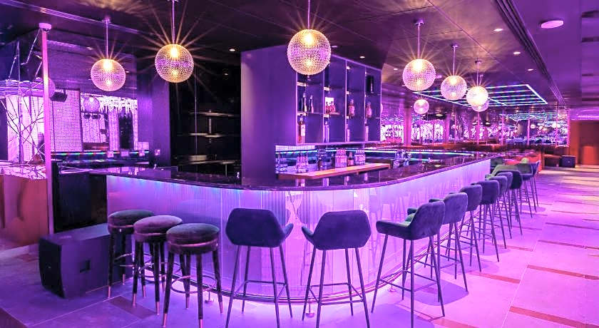 voco Monaco Dubai, an IHG Hotel, Adults Only, World Islands By IHG