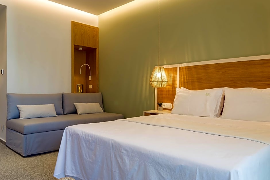 Eco Green Residences & Suites PC