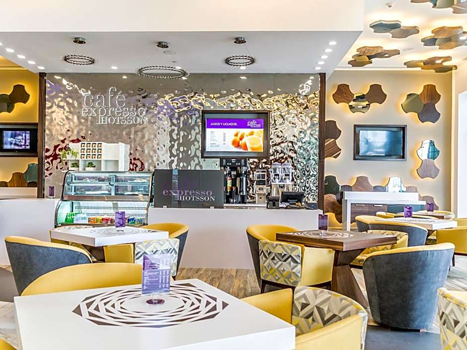 HS HOTSSON Hotel Irapuato