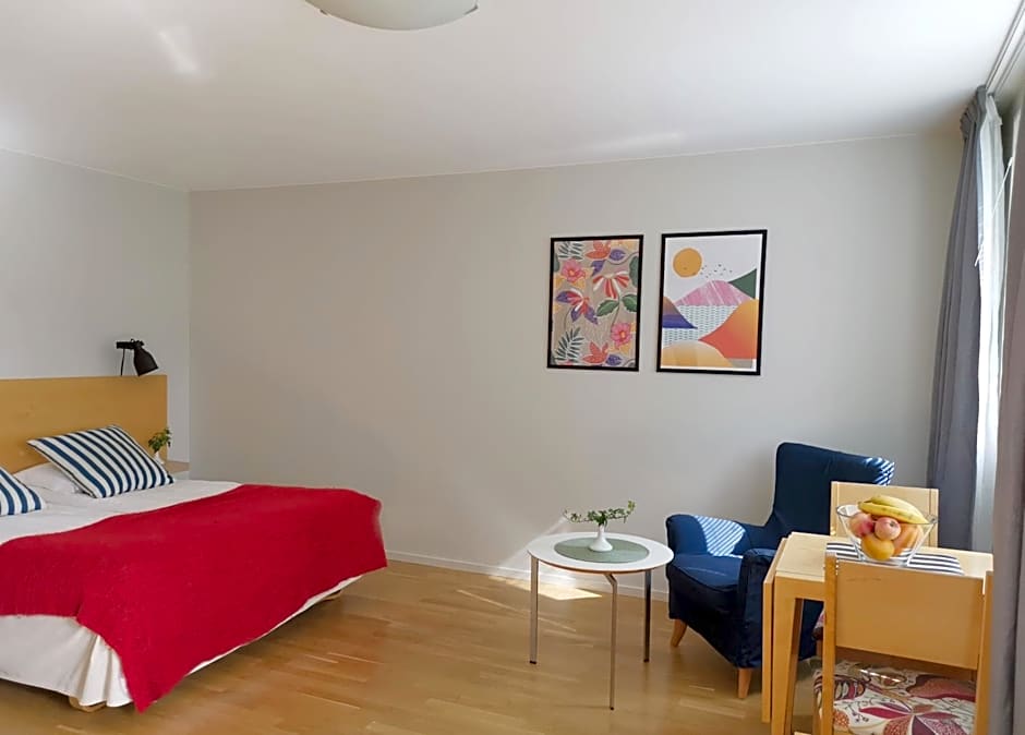 2Home Hotel Apartments