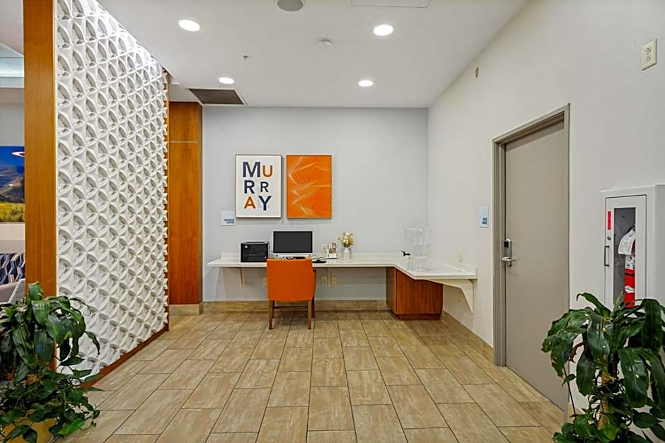 Holiday Inn Express & Suites Salt Lake City South-Murray By IHG