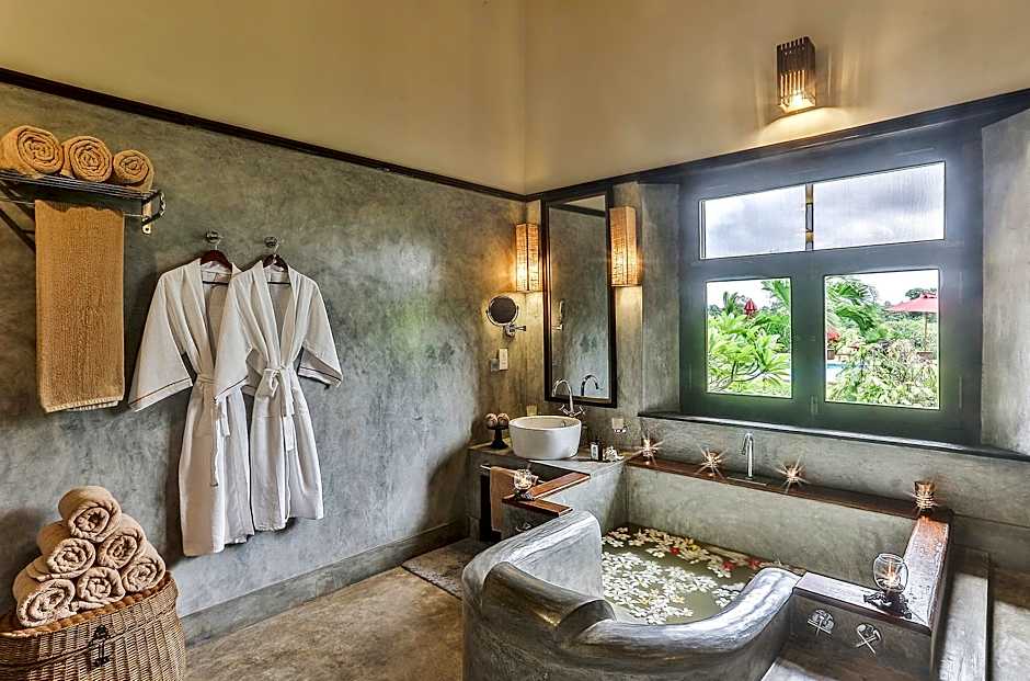 Villa Mayurana by Edwards Collection