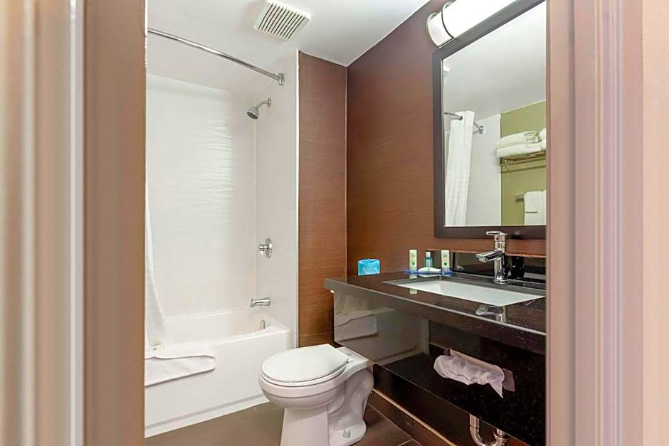 Quality Inn Peterborough