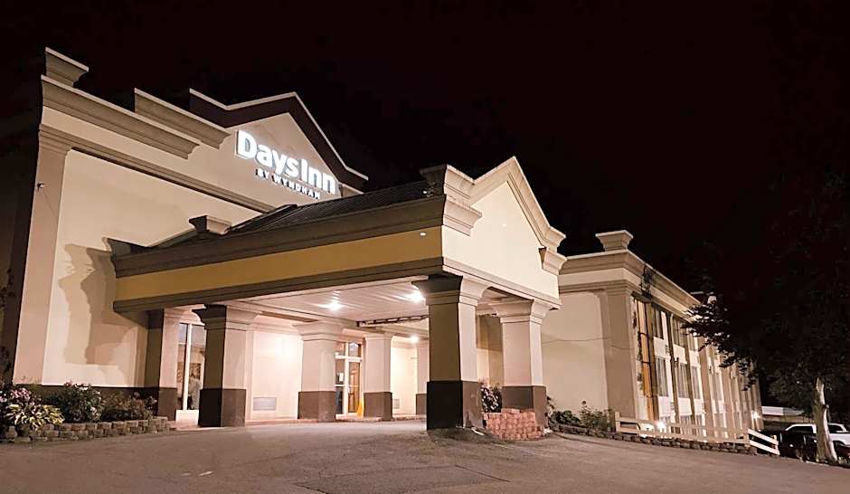 Days Inn by Wyndham Williamsport