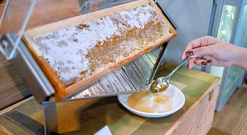 Citadines Grand Central Sri Racha