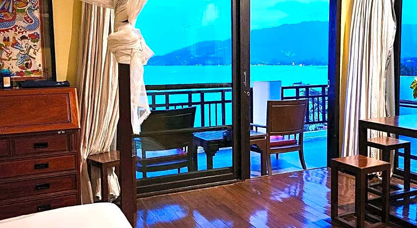 Cinnamon Beach Villas