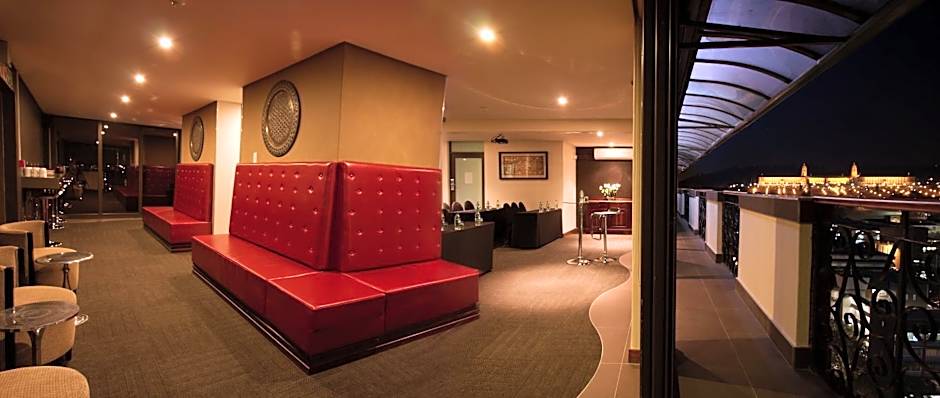 Hotel 224 & Apartments