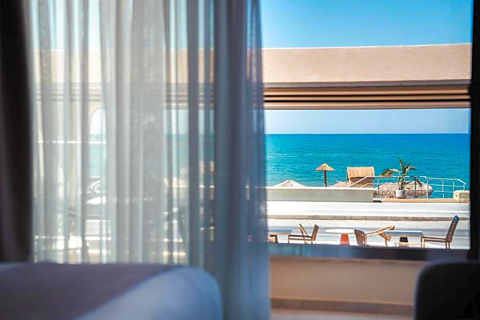 Batis Aero Beachfront Wellbeing Hotel