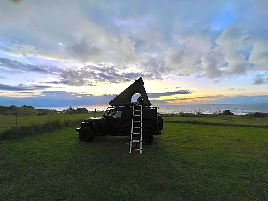 CampCar Maui Jeeps SUVs Hybrid Camper van Rentals with equipment and Travel Advice