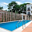 La Aurora Puerto Escondido
