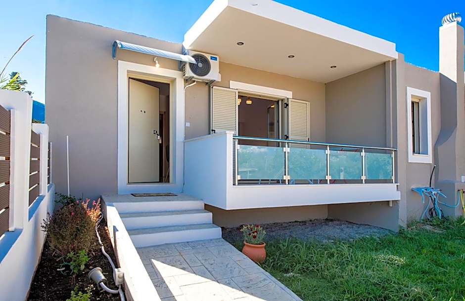 Bounatsa Studios & Apartments