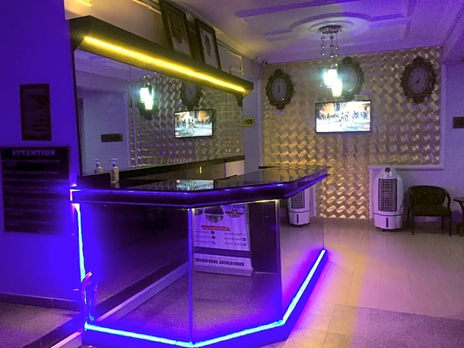 Silverland Hotels and Suites