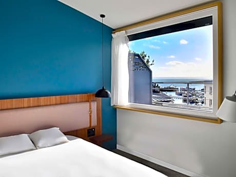 Deluxe Room with One King Bed and View