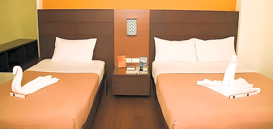 Tacloban Plaza Hotel