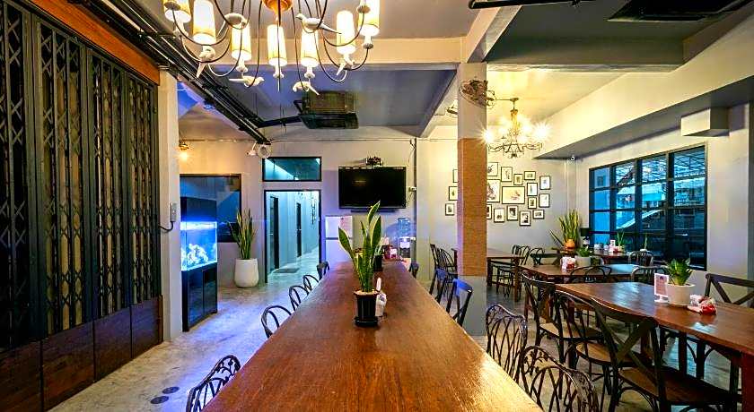 Castle Black Bangkok