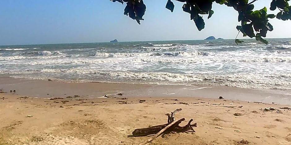 Khao Tao Beach Lodge Old Siam