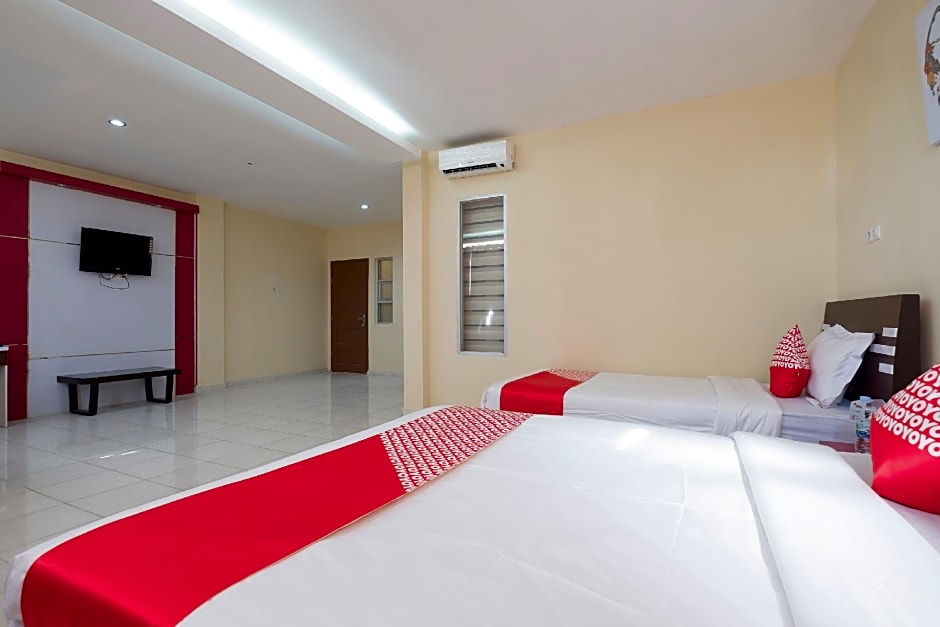 OYO 1075 Rumah Indah Losari Inn