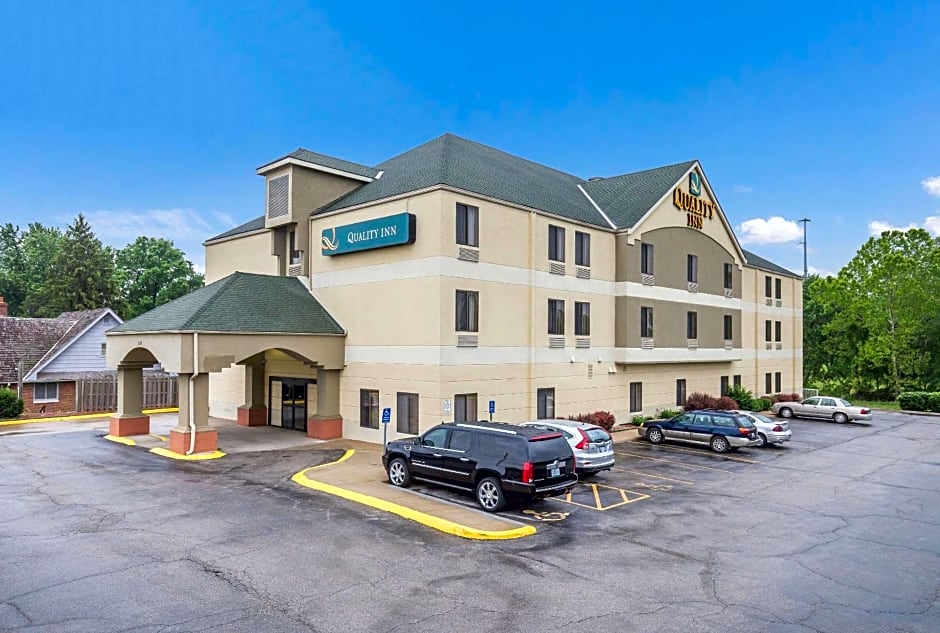 Quality Inn I-70 Near Kansas Speedway