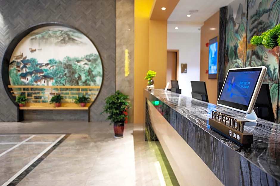 GreenTree Eastern Hotel Henan Anyang Hua County Wuzhou Xinshidai Square