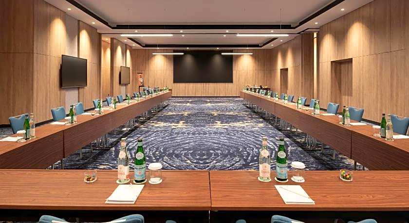 Park Inn by Radisson Hotel & Apartments Kuwait