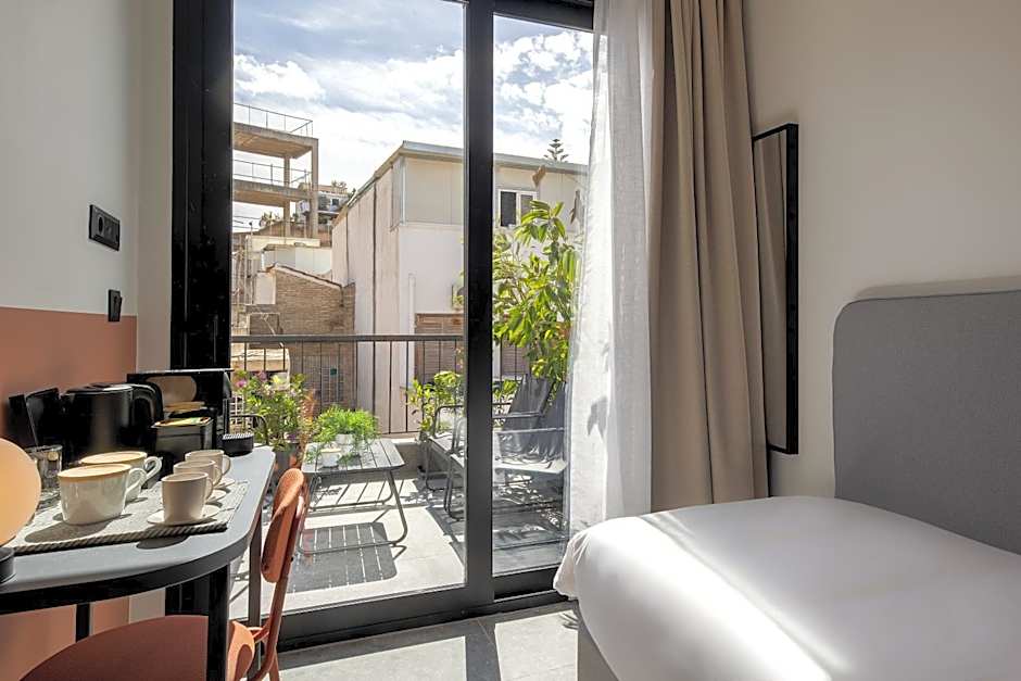 Bonnie Athens by Nin&Bau