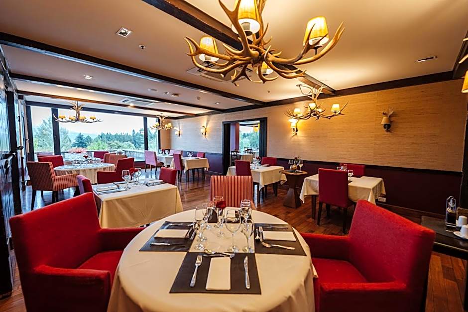 Loi Suites Chapelco Hotel