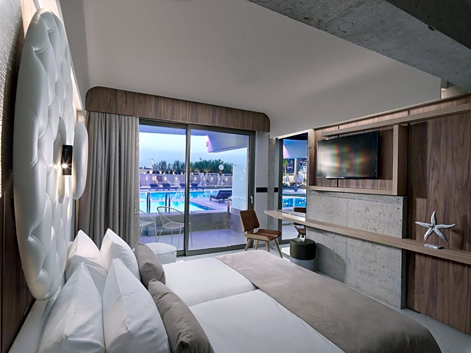 Nautilux Rethymno by Mage Hotels