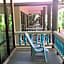 JJ Bungalow