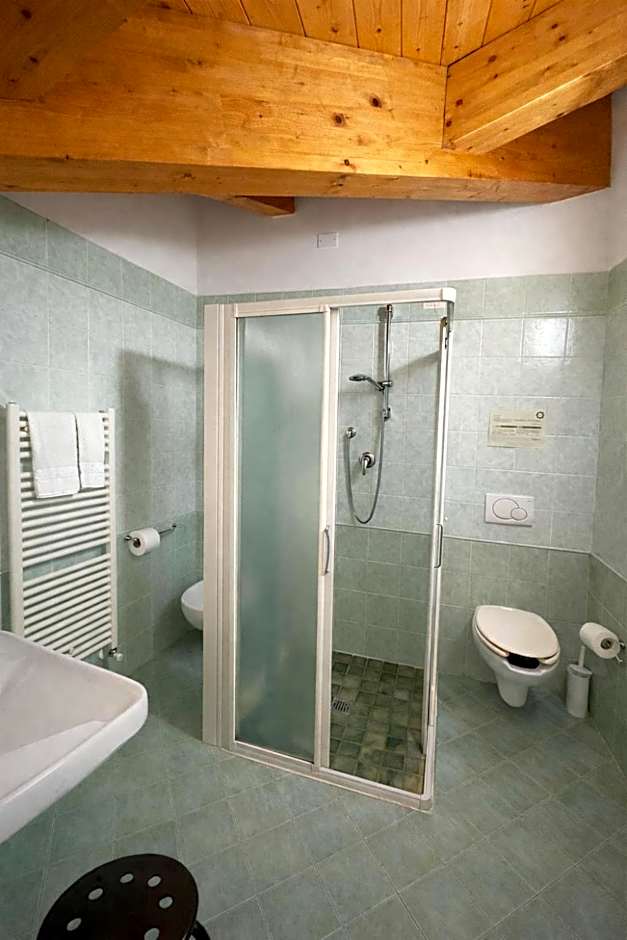 Hotel Sasselli Dipendenza Hotel Zamagna