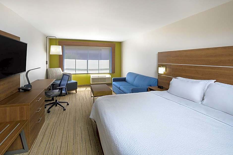 Holiday Inn Express and Suites Gilbert - East Mesa By IHG