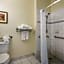 Clarion Inn & Suites Central Clearwater Beach